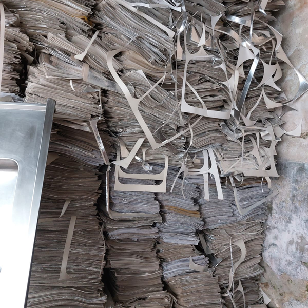 Papelão laminado - outros - São Paulo, SP - B2Blue - Compra e Venda de Resíduos