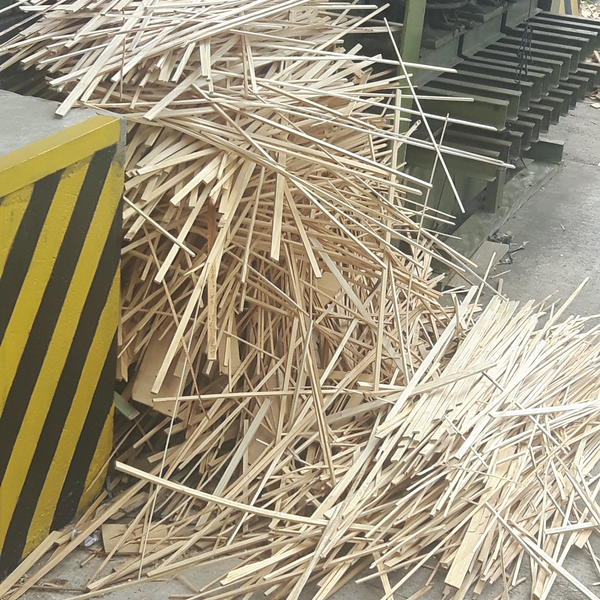 Madeira pinus - madeira - Barueri, SP - B2Blue - Compra e Venda de Resíduos