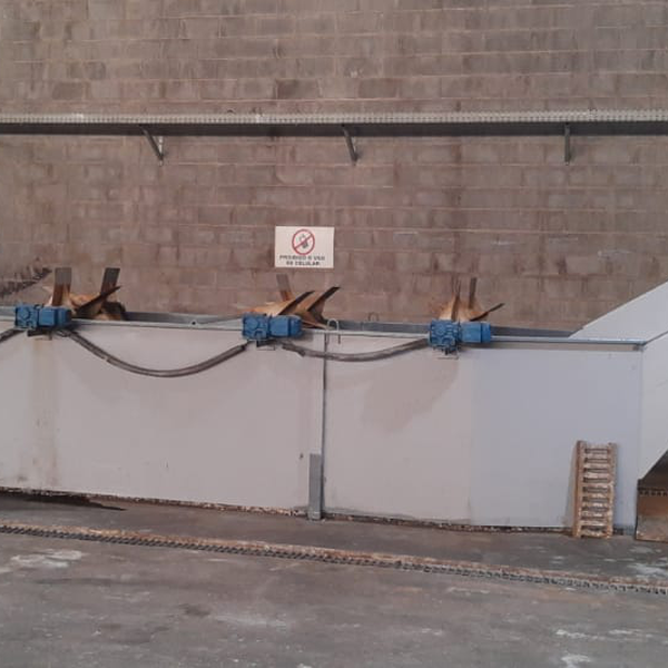 Tanques - produtos de 2a linha - MONGAGUA, SP - B2Blue - Compra e Venda de Resíduos