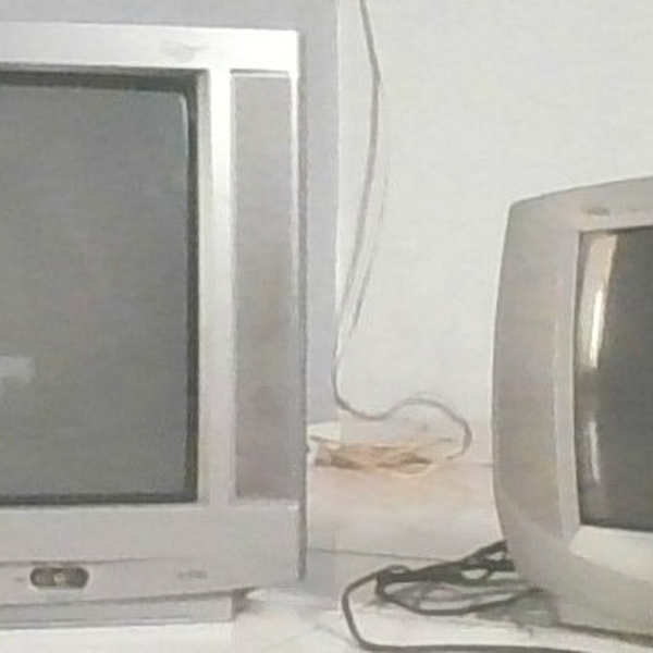 Resíduo: Televisão de tubo - B2Blue  - Compra e Venda de Resíduos