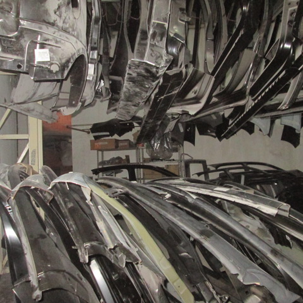 Retalho de latarias de carros - metais - Diadema , SP - B2Blue - Compra e Venda de Resíduos