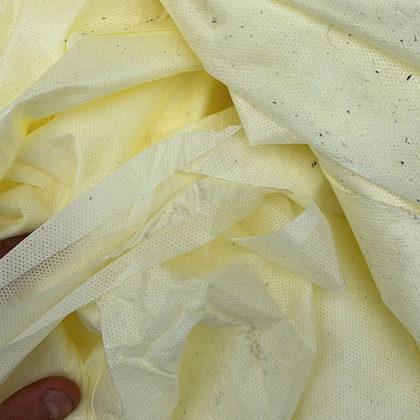 Tnt colorido - tecido - SAO PAULO, SP - B2Blue - Compra e Venda de Resíduos