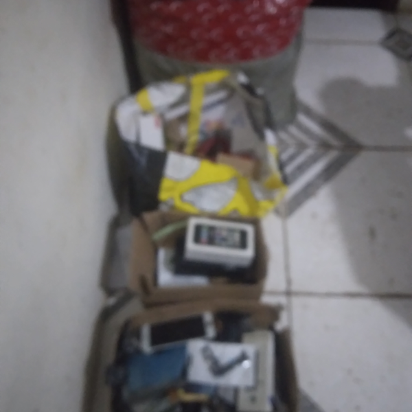 Componentes de celulares - eletroeletrônicos - Juazeiro do Norte, CE - B2Blue - Compra e Venda de Resíduos
