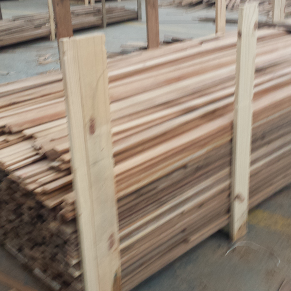 Resíduo: Pedaços de madeiras - B2Blue  - Compra e Venda de Resíduos
