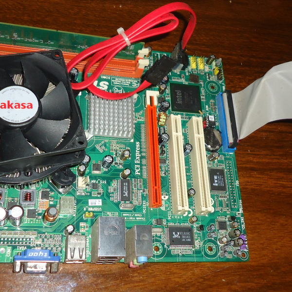  vendo placa mãe já com o processador intel celeron compl... - eletroeletrônicos - Curitiba, PR - B2Blue - Compra e Venda de Resíduos