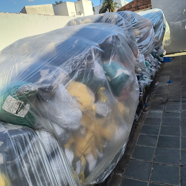 Resíduo: Poliester ,poliamida - B2Blue  - Compra e Venda de Resíduos