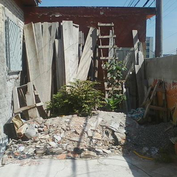 Entulho,madeira - construção e demolição - São Paulo, SP - B2Blue - Compra e Venda de Resíduos