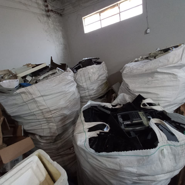 Abs + pp - plástico - outros - ANAPOLIS, GO - B2Blue - Compra e Venda de Resíduos