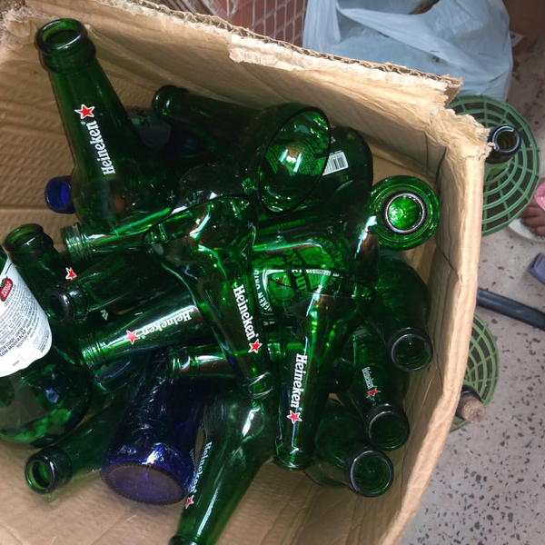 Garrafas da vidrio cerveja 600ml - vidro - Hortolândia, SP - B2Blue - Compra e Venda de Resíduos