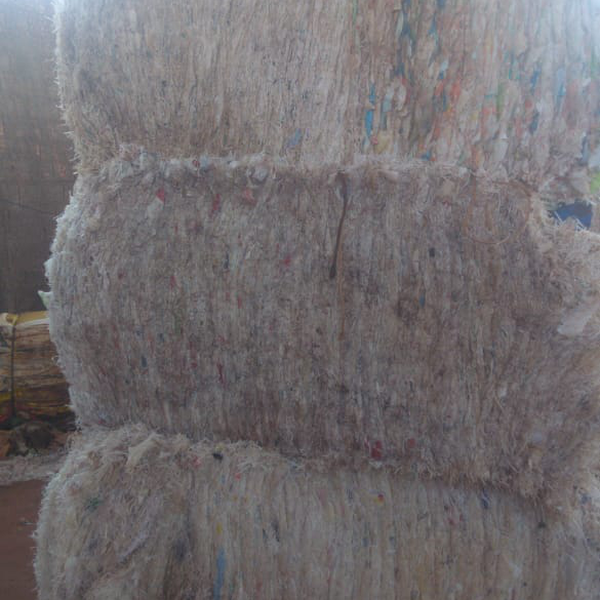 Rafia de sacaria e big bag lavada - plástico - Barretos, SP - B2Blue - Compra e Venda de Resíduos