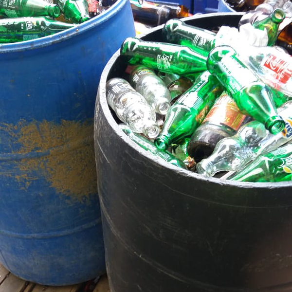 Cacos de vidros - vidro - Caxias do Sul, RS - B2Blue - Compra e Venda de Resíduos