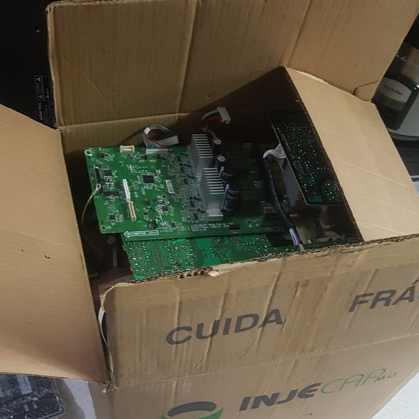 Placa mãe de computador - eletroeletrônicos - NOVA FRIBURGO, RJ - B2Blue - Compra e Venda de Resíduos