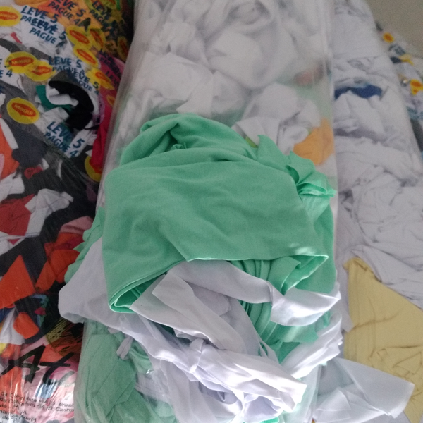 Resíduo: Malha de algodão branco e colorido - B2Blue  - Compra e Venda de Resíduos