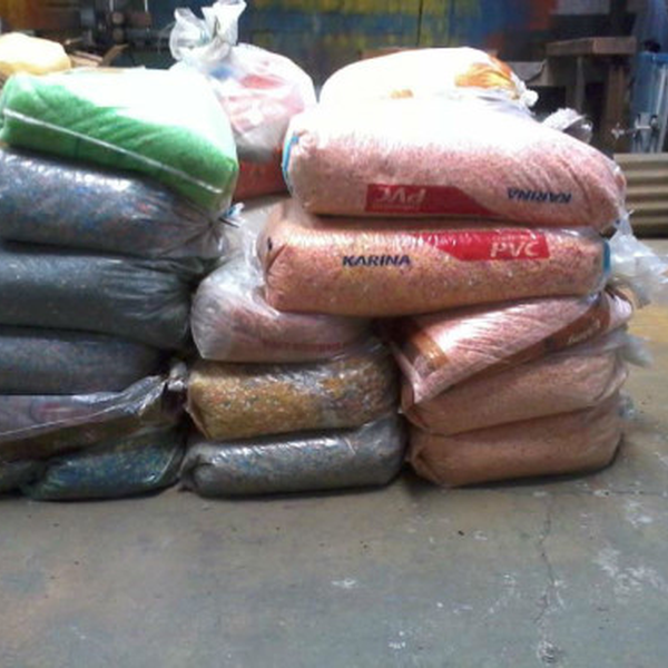 Pvc flexilvel - plástico - Nova Serrana, MG - B2Blue - Compra e Venda de Resíduos