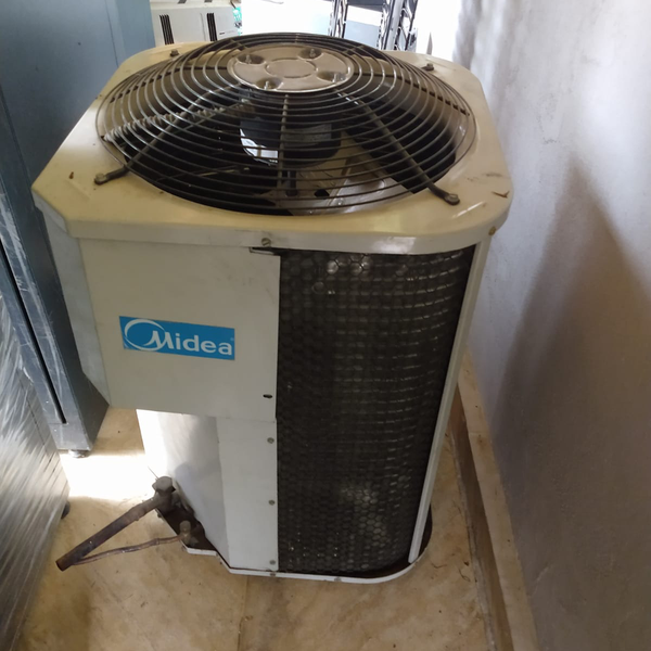 Resíduo: Equipamentos eletronicos - computadores  - B2Blue  - Compra e Venda de Resíduos