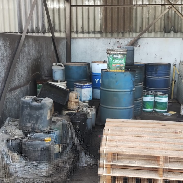 Óleo contaminado - orgânicos - Guarulhos, SP - B2Blue - Compra e Venda de Resíduos