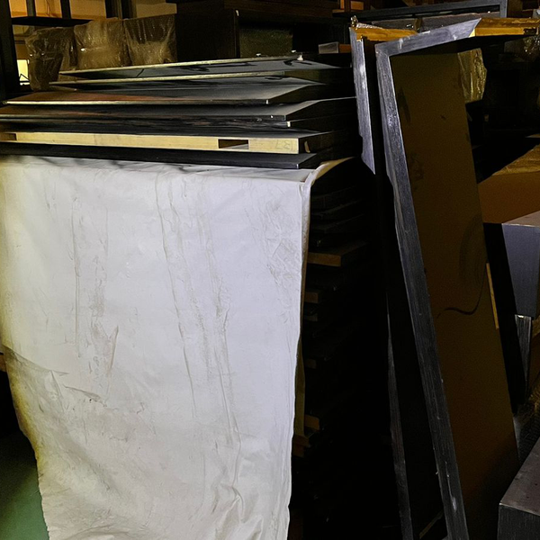 Resíduo: Madeiras mdf moveis de lojas roupas  - B2Blue  - Compra e Venda de Resíduos