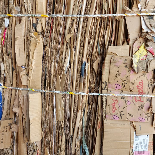 Resíduo: Fardos de papelao - B2Blue  - Compra e Venda de Resíduos