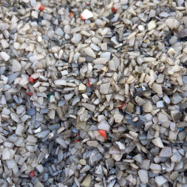 Pead  --  colorido    e   branco / natural - plástico - outros - ITAQUAQUECETUBA, SP - B2Blue - Compra e Venda de Resíduos