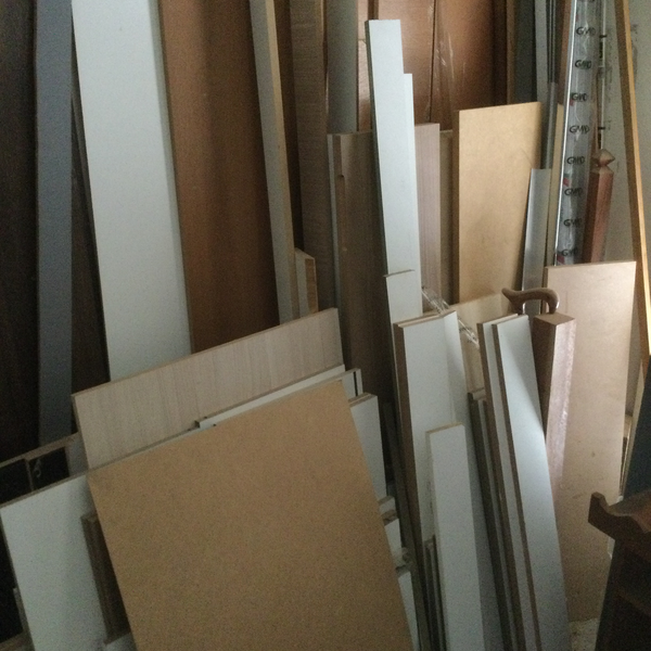 Mdf 15mm e 18mm branco e cor - madeira - Rio de Janeiro, RJ - B2Blue - Compra e Venda de Resíduos