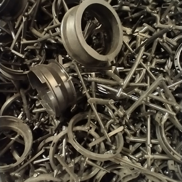 Resíduo: Abs preto e nylon contaminados - B2Blue  - Compra e Venda de Resíduos
