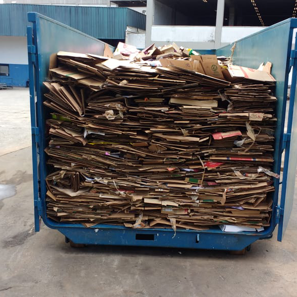 Papelão solto - papel/papelão - Guarulhos, SP - B2Blue - Compra e Venda de Resíduos