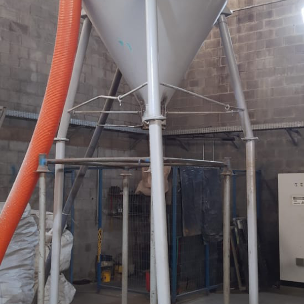Silos - produtos de 2a linha - MONGAGUA, SP - B2Blue - Compra e Venda de Resíduos