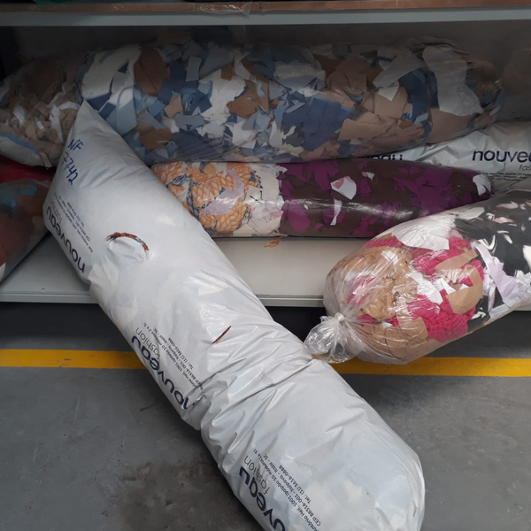 Tecido (todos os tipos) - tecido - São Paulo, SP - B2Blue - Compra e Venda de Resíduos