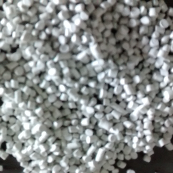 PVC FLEXIVEL SHORE A DUREZA 65-70 GRANULADO - Plástico