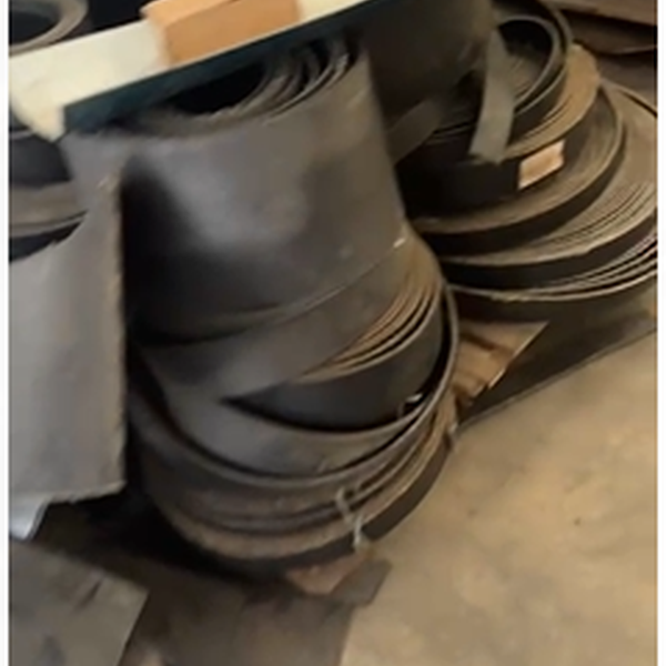 Resíduo: Correia borracha - B2Blue  - Compra e Venda de Resíduos