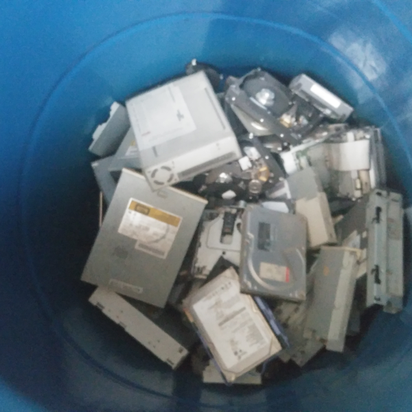 Material eletrônico - Eletroeletrônicos