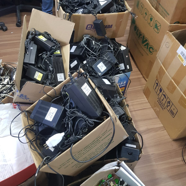 Fontes - eletroeletrônicos - São Paulo, SP - B2Blue - Compra e Venda de Resíduos