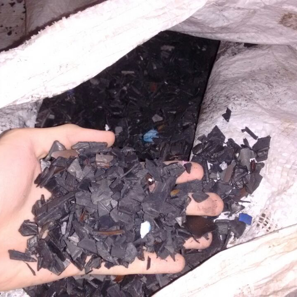 Pead garrafinha moido verde - plástico - São Paulo, SP - B2Blue - Compra e Venda de Resíduos