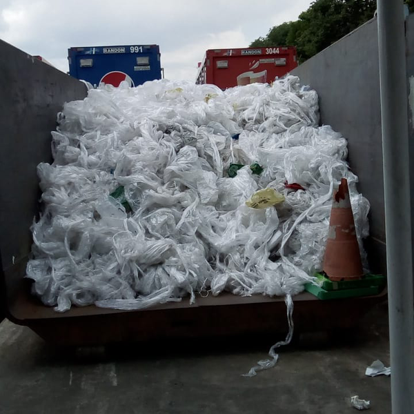 (plasticos)(pvc)(papelao)(todos materias reciclaveis) - plástico - Manaus, AM - B2Blue - Compra e Venda de Resíduos