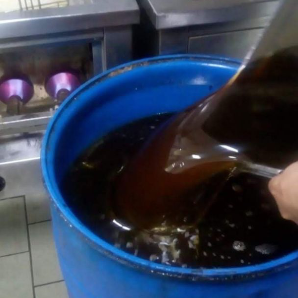 Oléo  de cozinha usado e  filtrado - orgânicos - RIO DE JANEIRO, RJ - B2Blue - Compra e Venda de Resíduos