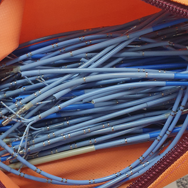 Ponta de cateter de platina - outros - Olinda-Pe, PE - B2Blue - Compra e Venda de Resíduos