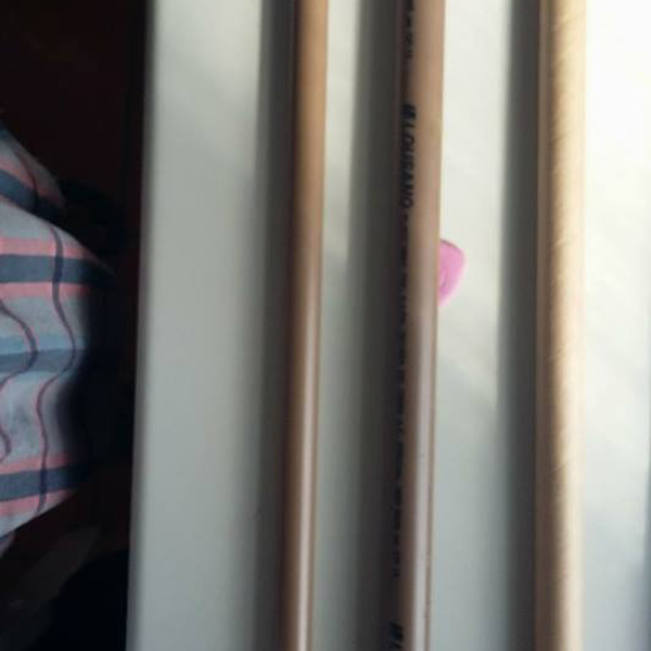 podendo ser de plastico tambem. - Plástico