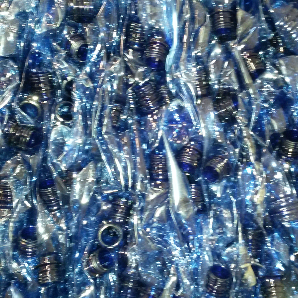 Pet incolor,pet colorido - plástico - Curitiba, PR - B2Blue - Compra e Venda de Resíduos