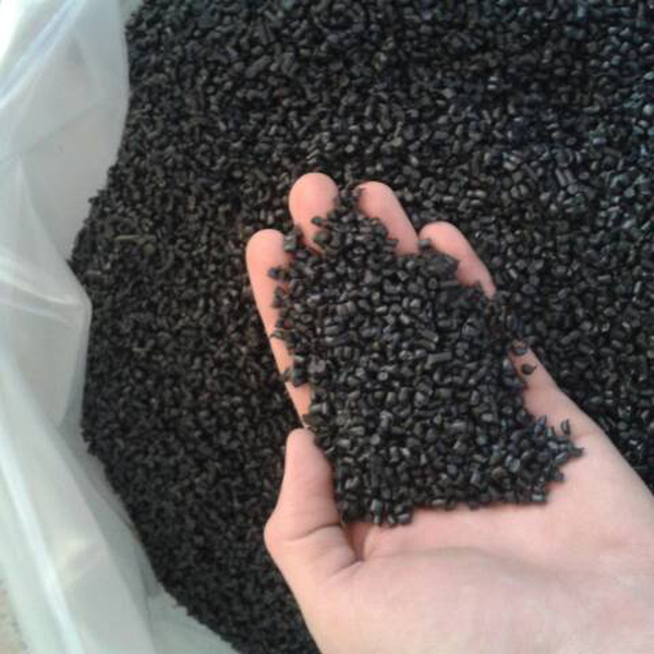 Pead preto granulado para injeção - plástico - Guaiçara, SP - B2Blue - Compra e Venda de Resíduos