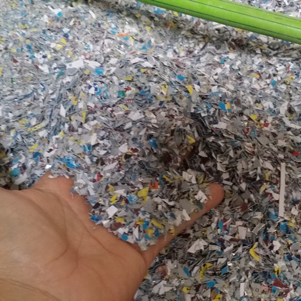 Aparas de pvc trituradas - plástico - Campinas, SP - B2Blue - Compra e Venda de Resíduos