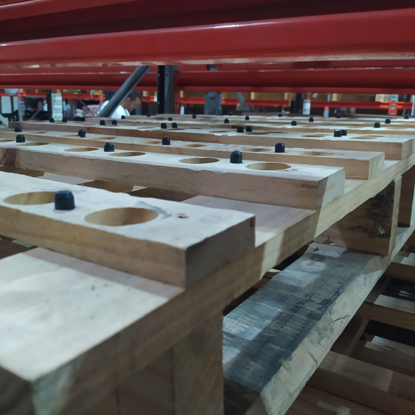 Resíduo: Retalhos de madeira varios tipos - B2Blue  - Compra e Venda de Resíduos