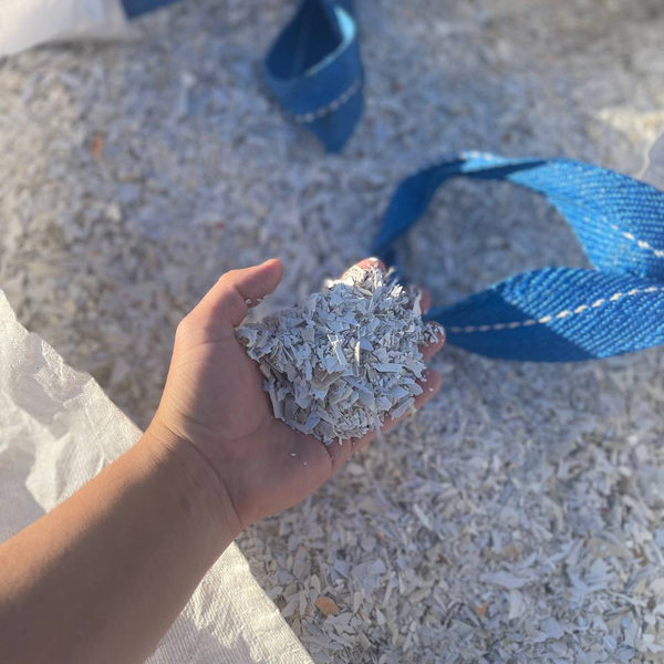 PVC rígido moído - Plástico