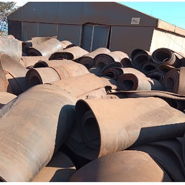 Correia transportadora usada - sucata geral - Sorocaba, SP - B2Blue - Compra e Venda de Resíduos