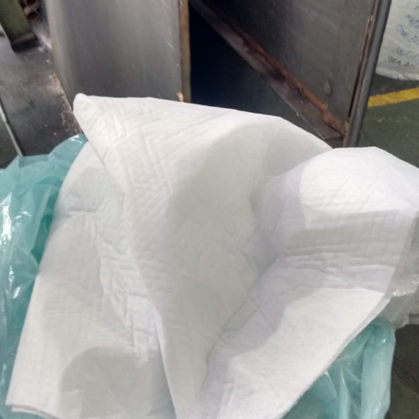 Resíduo: Retalhos de tnt colaminado com filme plástico - B2Blue  - Compra e Venda de Resíduos