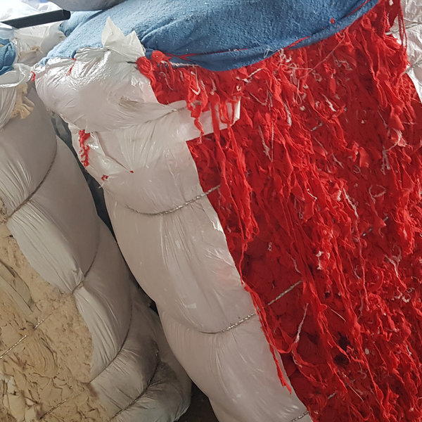 Resíduo: Todos os  retalhos  alvejados - B2Blue  - Compra e Venda de Resíduos