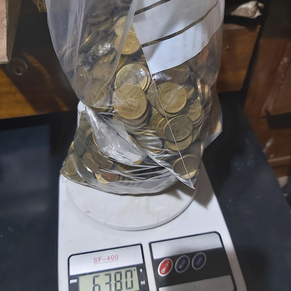 Resíduo: Moeda de cruzeiros bronze  - B2Blue  - Compra e Venda de Resíduos