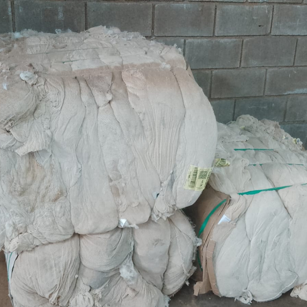 Capa de fardo - algodão - tecido - São Paulo, SP - B2Blue - Compra e Venda de Resíduos