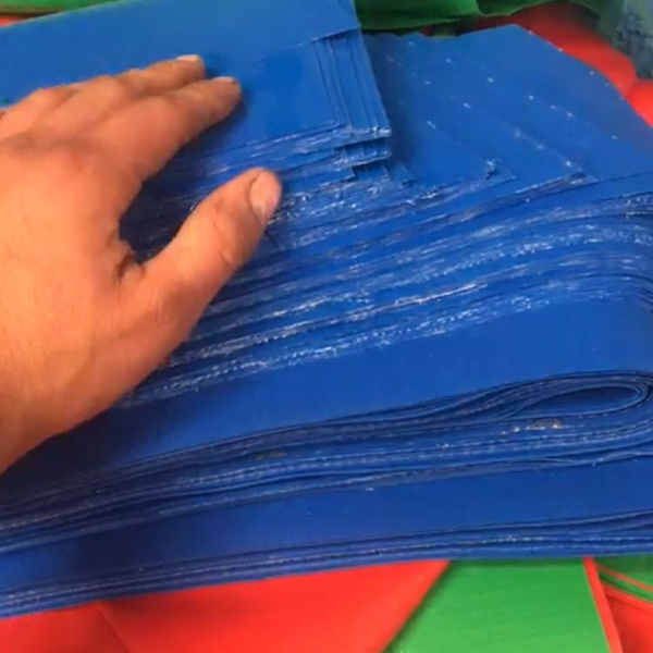 Resíduo: Lona  pvc - B2Blue  - Compra e Venda de Resíduos