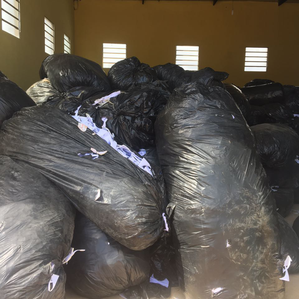 Retalhos de espumas - tecido dublado de bojo. - outros - Campinas, SP - B2Blue - Compra e Venda de Resíduos