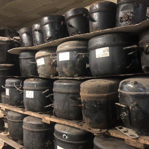 Motores de geladeira - eletroeletrônicos - GRAVATAI, RS - B2Blue - Compra e Venda de Resíduos